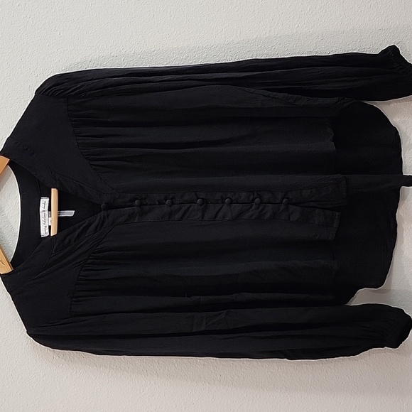 Young Fabulous & Broke Classic Black Button Down Blouse - Picture 4 of 10